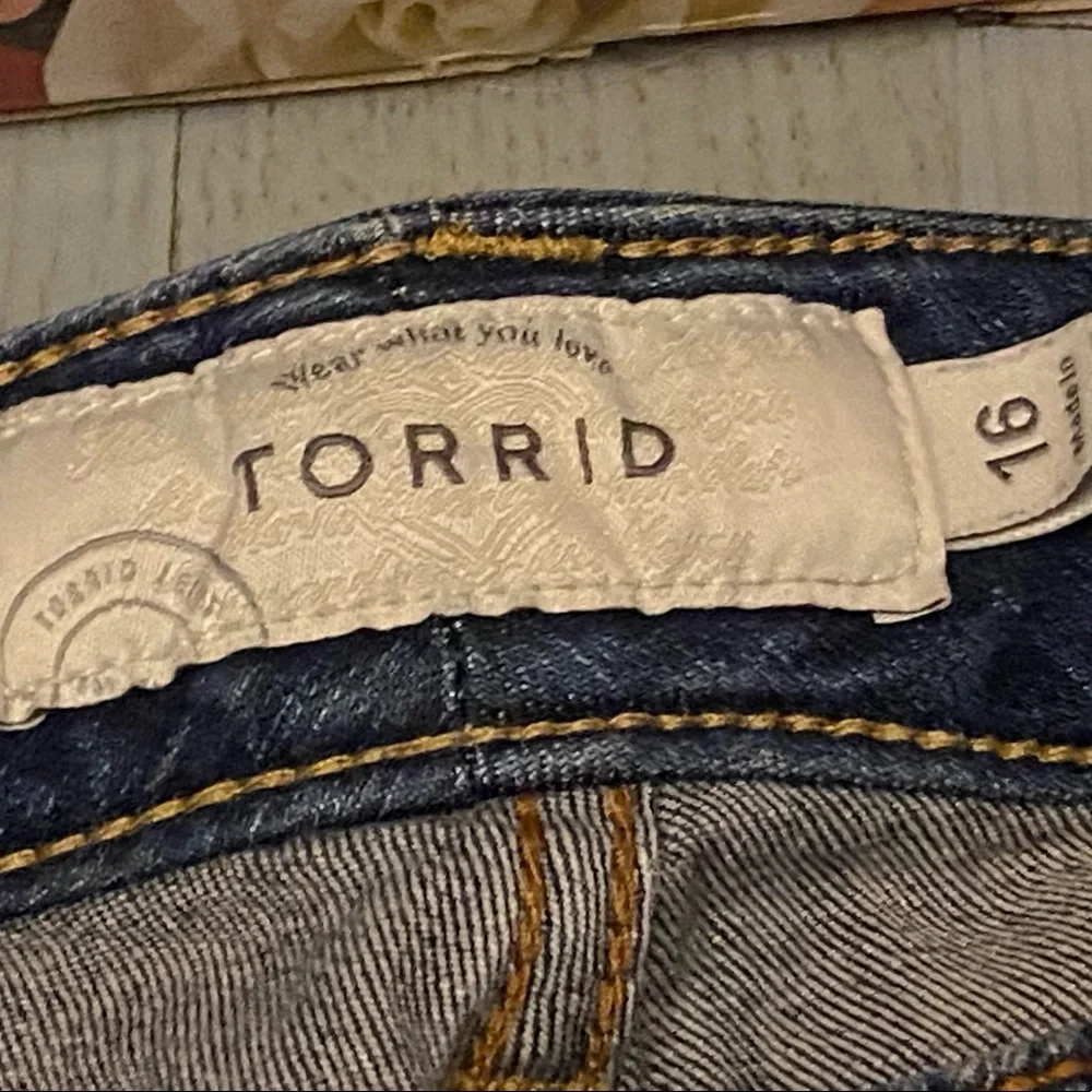 ❤️Torrid shorts❤️ - Picture 6 of 6